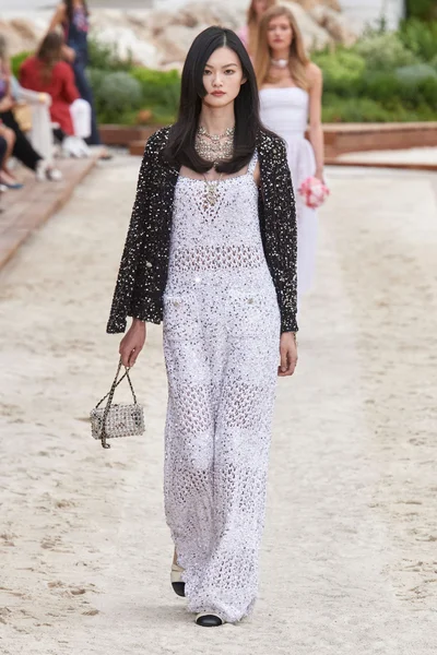 Look 61